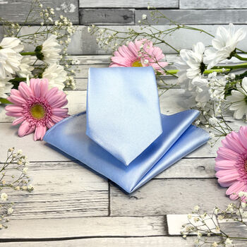 Blue Daisy Wedding Set, 3 of 9