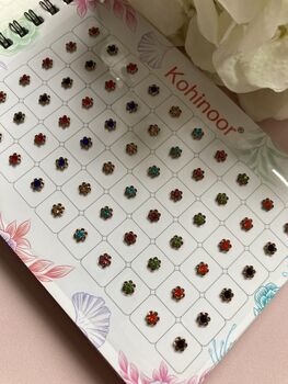 Colourful Five Page 300 Flower Bindi Booklet, 6 of 10