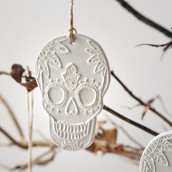 2pcs Luxury Stoneware Skull Tree Ornament Decoration, 4 of 7