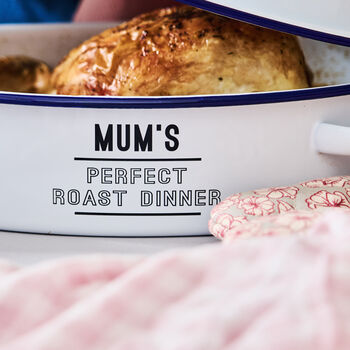 Personalised Mother's Day Enamel Roasting Dish With Lid, 2 of 5