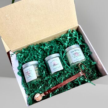 Handmade Luxury Flower Candle Gift Box X3 Jo M Dupes, 2 of 10