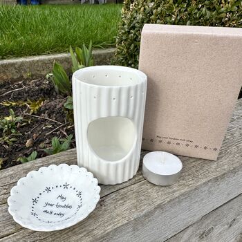 Wax Melt Porcelain Burner Troubles Melt Away, 6 of 7