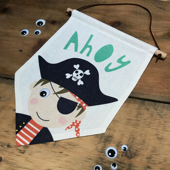 Wobbly Eyed Pirate Flag, 2 of 5