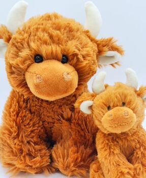 Scottish Highland Brown Cow Mummy And Baby Set, 2 of 9