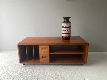 1960’s Mid Century Tv Stand/Coffee Table By Meredrew, 5 of 9