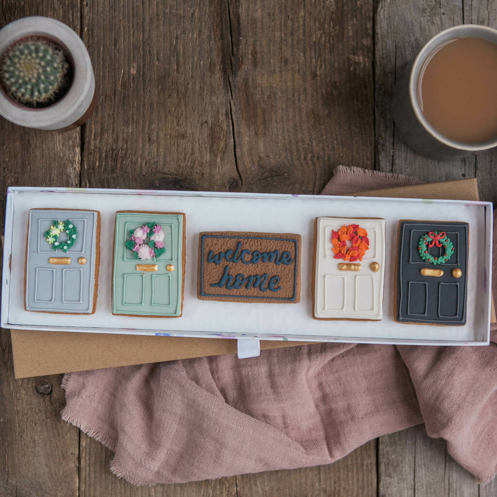 Welcome Home, New Home Biscuit Gift Set, 1 of 3