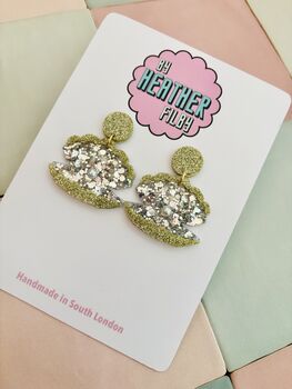 Pearl Clam Glitter Resin Earrings / Pearl And Glitter Resin Jewellery Iridescent Sea Gift / Beach Wedding Jewellery Nautical Sparkle Accessory / Under The Sea Statement, 5 of 5
