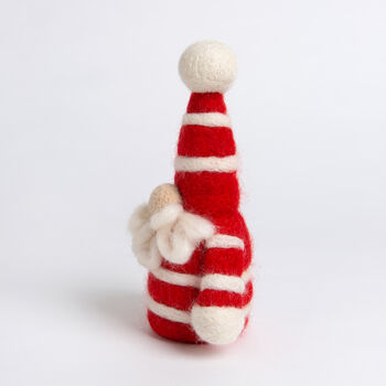Elvis Christmas Gonk Intermediate Needle Felting Kit, 7 of 7