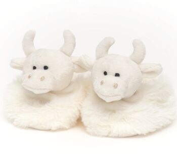 Scottish Highland Cream Cow Baby Slippers Gift Boxed, 2 of 4
