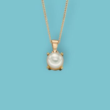 Genuine Ivory Freshwater Pearl Necklace In 9ct Gold, 2 of 12