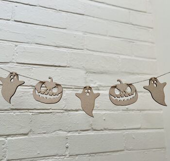 Personalised Wooden Halloween Bunting, 3 of 3