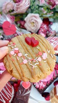 Vg Biscoff Cookie Sandwich Valentine’s Limited Edition, 4 of 4