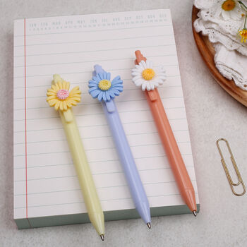 Light Peach Ballpoint Pen With Daisy Flower, 3 of 4
