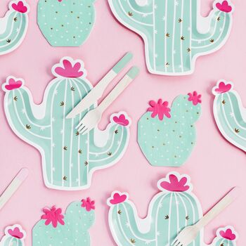 Cactus Party Paper Plates: Pack Of Twelve, 2 of 3