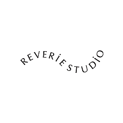 Reverie Studio logo