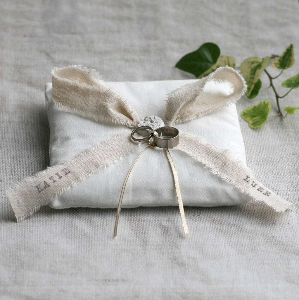 wedding ring cushion