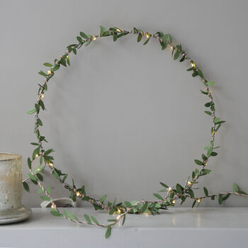 Green Leaf Light Up Wreath, 2 of 3