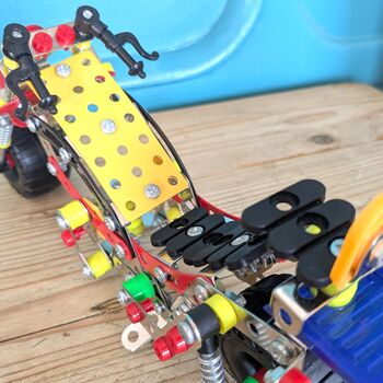 Make Your Own Chopper Motorcycle Metal Construction Set, 3 of 7