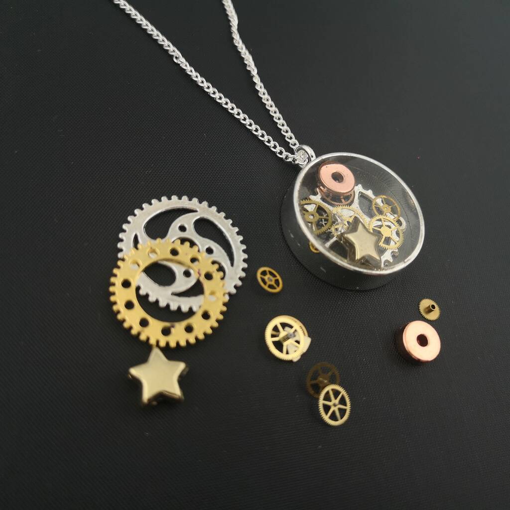 Resin steampunk charm necklace