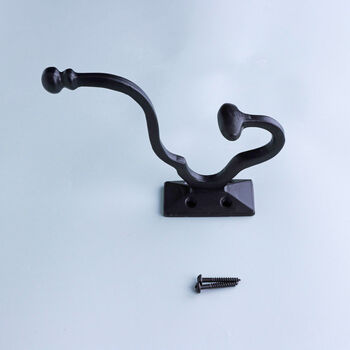 G Decor Heavy Duty Traditional Black Cast Iron Coat Hooks, 6 of 8