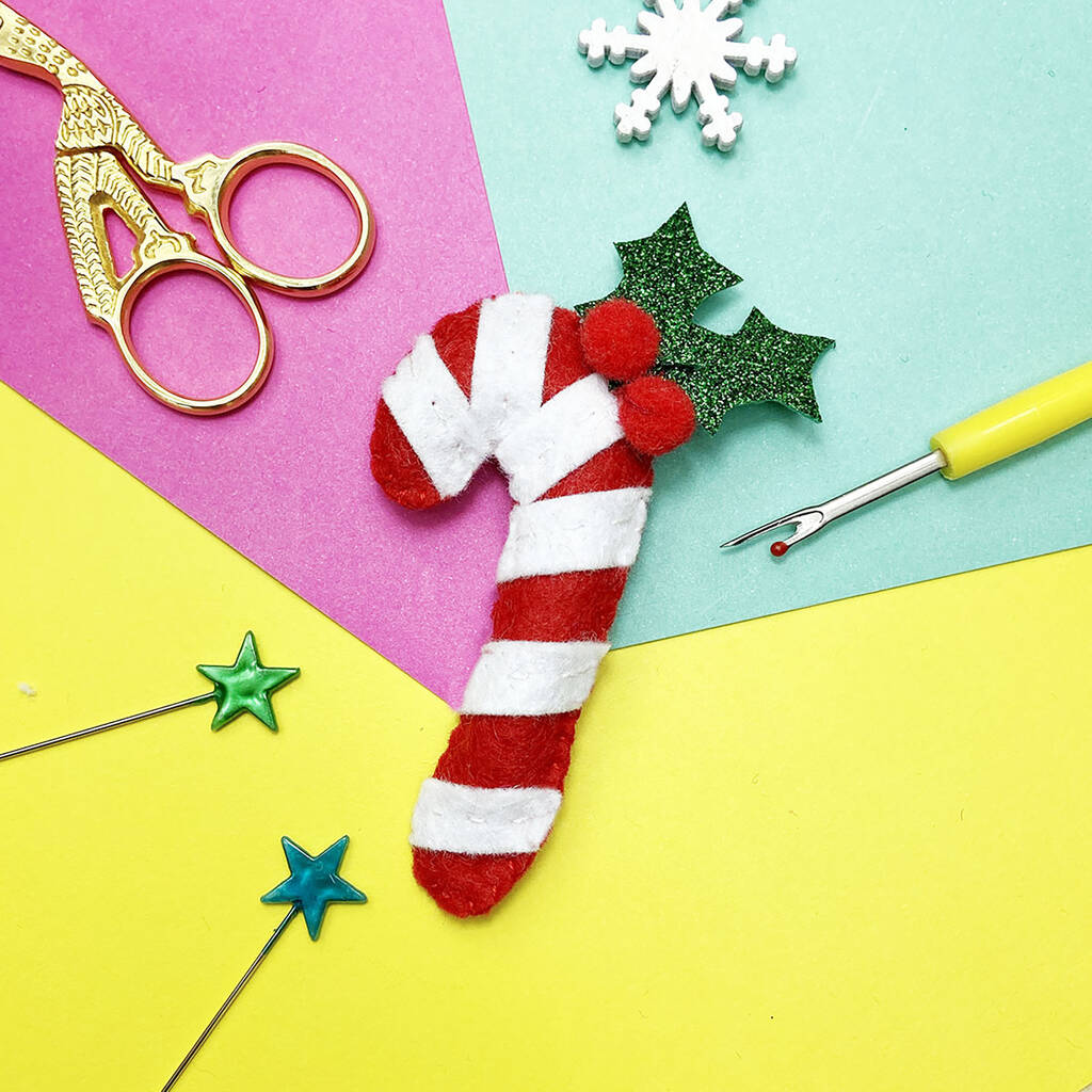 candy-cane-felt-decoration-craft-kit-by-the-make-arcade