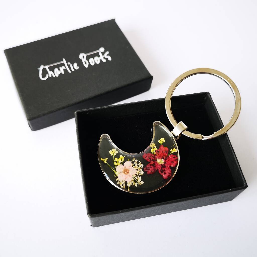 Image of Dried Flower Moon Keyring