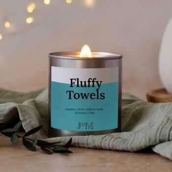 Fluffy Towels Wood Wick Fresh Candle, 5 of 7