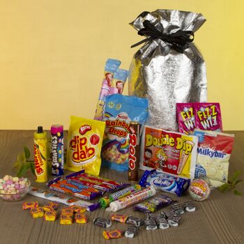 Tear And Share Retro Sweets Confectionery Gift, 3 of 4