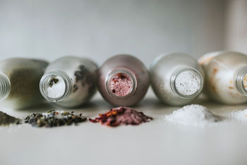 Luxury Natural Aromatherapy Baths Salts Gift Set, 7 of 9