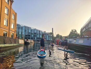 Sunset Paddleboarding London Experience For Two, 6 of 9