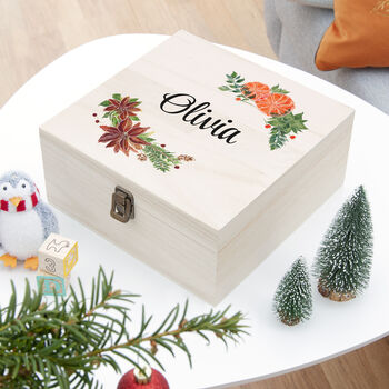 Personalised Festive Garland Christmas Eve Box, 9 of 12