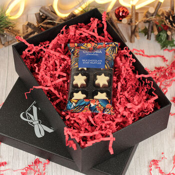 Christmas Couple In The Snow Pair Of Glass Hot Chocolate Coffee Latte Mugs, 2 of 8