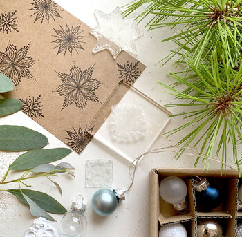 Snowflakes With A Botanical Twist, 4 of 11