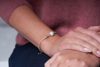 Credo Gold Mesh Bracelet With Cultured Freshwater Pearl, 3 of 4