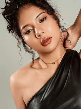 Cylindrical North Star Necklace, 7 of 8