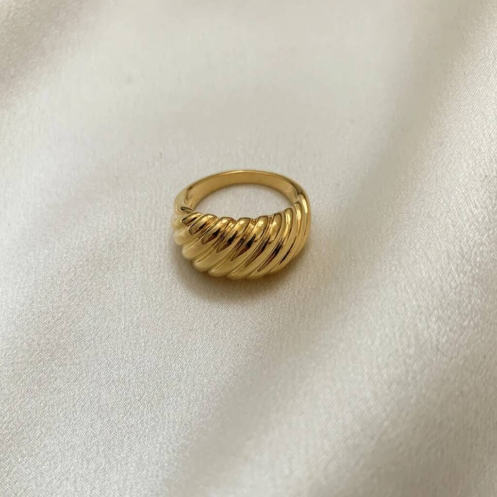 The Cade Ring, 1 of 4