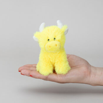 Mini Highland Cow Collectible Yellow Soft Toy With Pop Up Box, 5 of 8