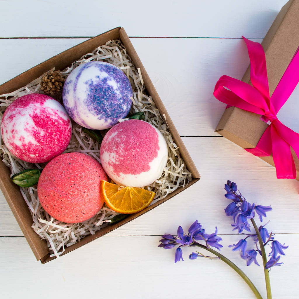 build-a-bath-bomb-gift-set-by-soul-and-soap-notonthehighstreet