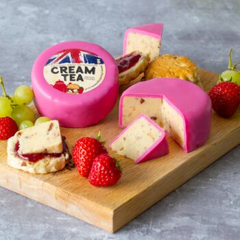 Special Edition Cream Tea Cheese Truckle 200g, 4 of 4