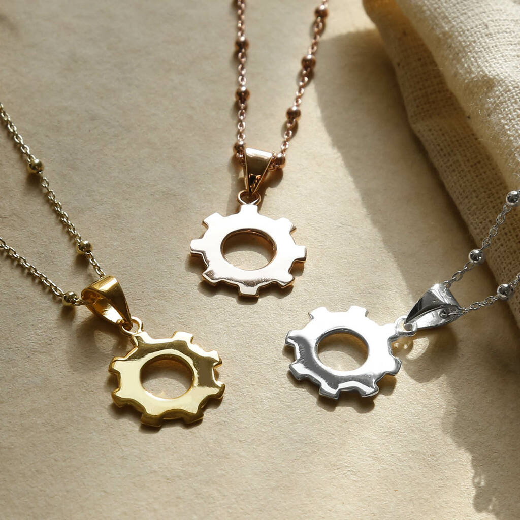 Large Gear Propeller Necklace