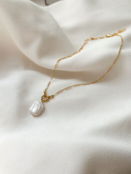 Pearl Lustre Anchor Necklace, 2 of 6