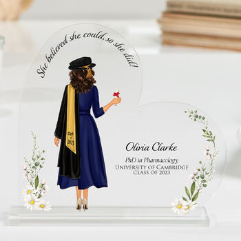 Personalised Graduation Daisy Heart Plaque Gift, 2 of 11