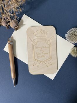Personalised Wooden Father's Day Crest And Crown Card, 3 of 6