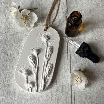 Wild Daisies Car Air Freshener Botanical Hanging Diffuser, 3 of 4