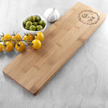 Personalised Couple's Wreath Bamboo Serving Board, 3 of 5