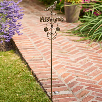 Standing Welcome Garden Decoration, 3 of 5