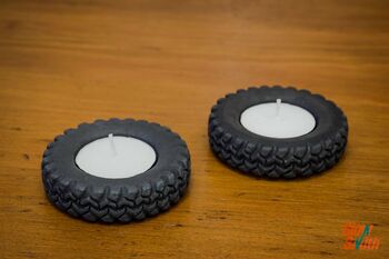 Land Rover Wheel Tea Light Candle Holders | Two Pack | Black Concrete Tyres, 3 of 3