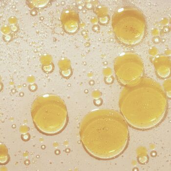 Hydrate And Care Bath Oil 200ml, 4 of 5