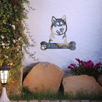 Personalised Siberian Husky Welcome Metal Wall Art Sign For Home And Garden Lovers, 9 of 11