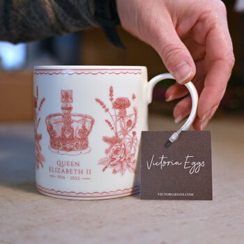 Queen Elizabeth II Commemorative Mug, 8 of 8